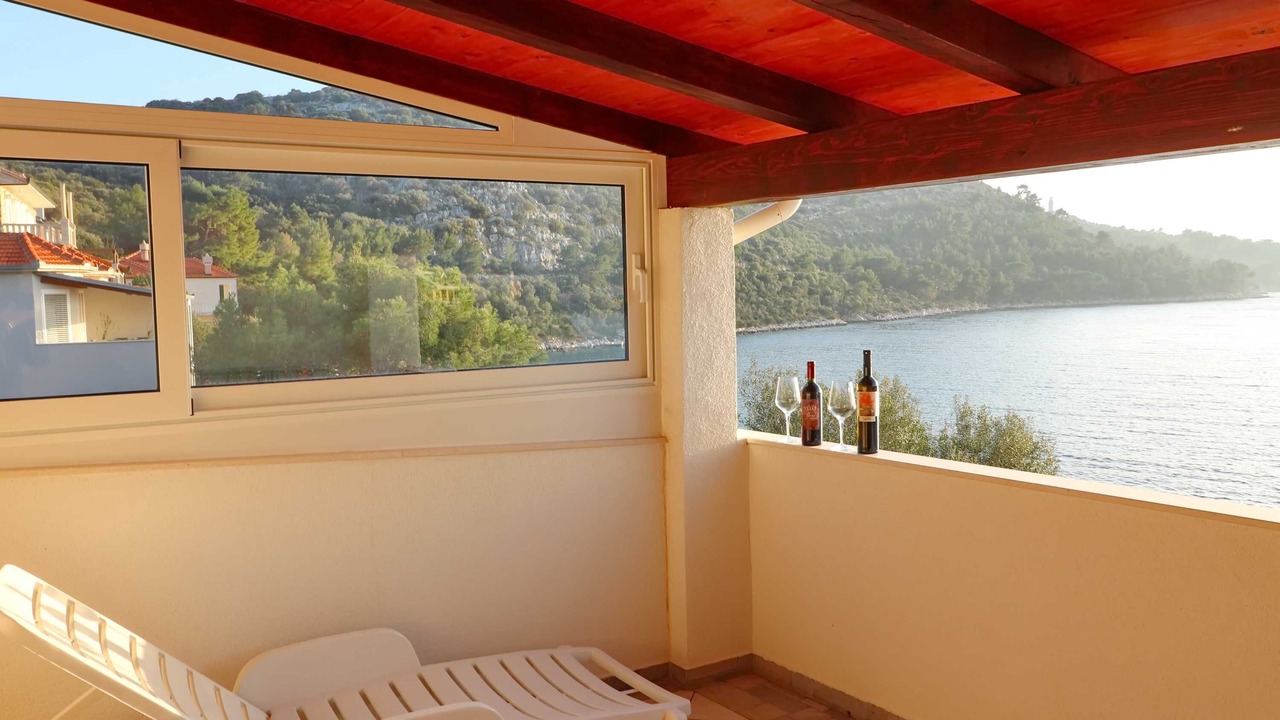 Photo of Patio Balcony in Skrivena Luka
