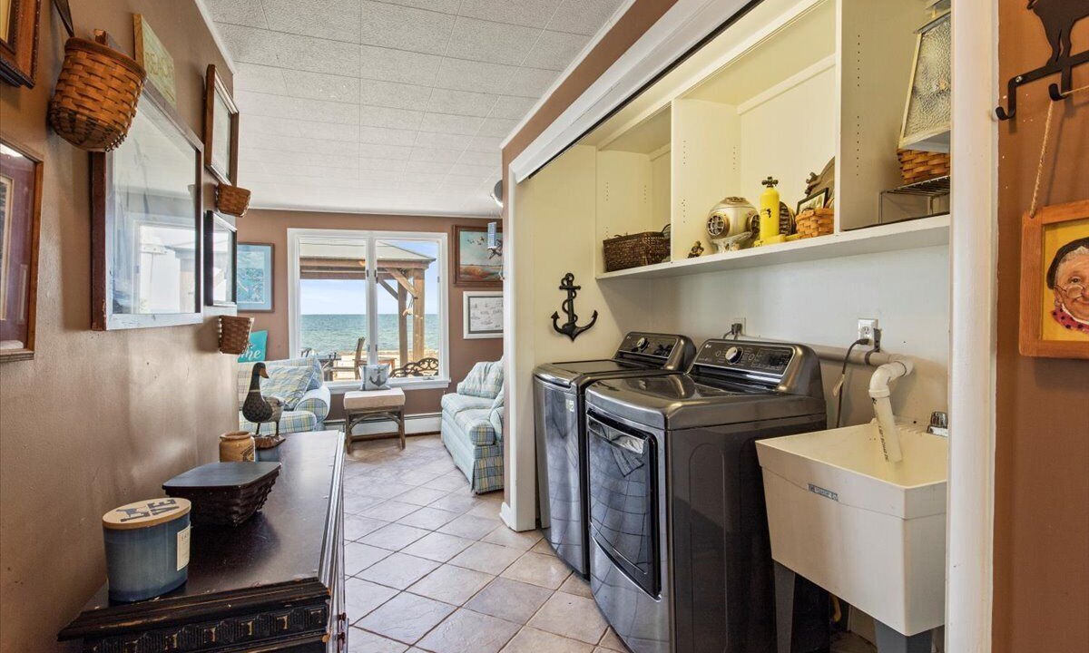 Photo of Others in Hilton