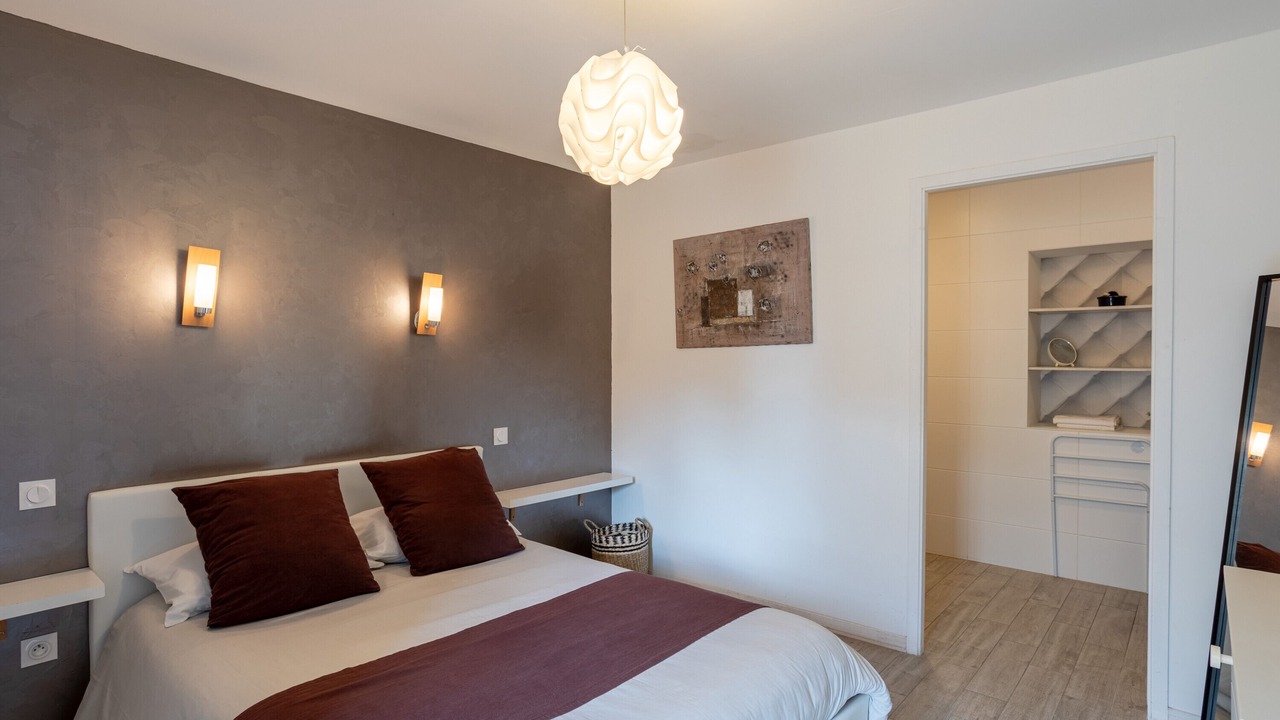 Photo of Bedroom in Saint-Etienne-du-Bois