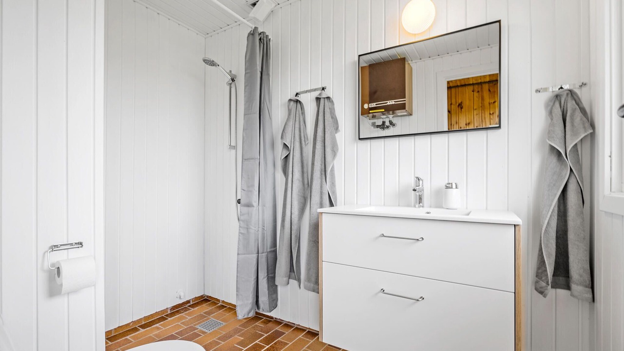 Photo of Bathroom in Diernæs Strandby