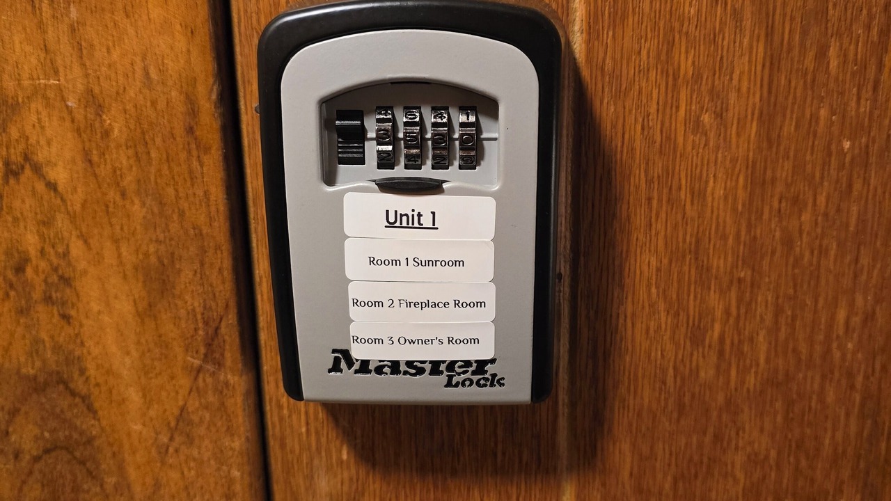 Photo of Others in Highland Square