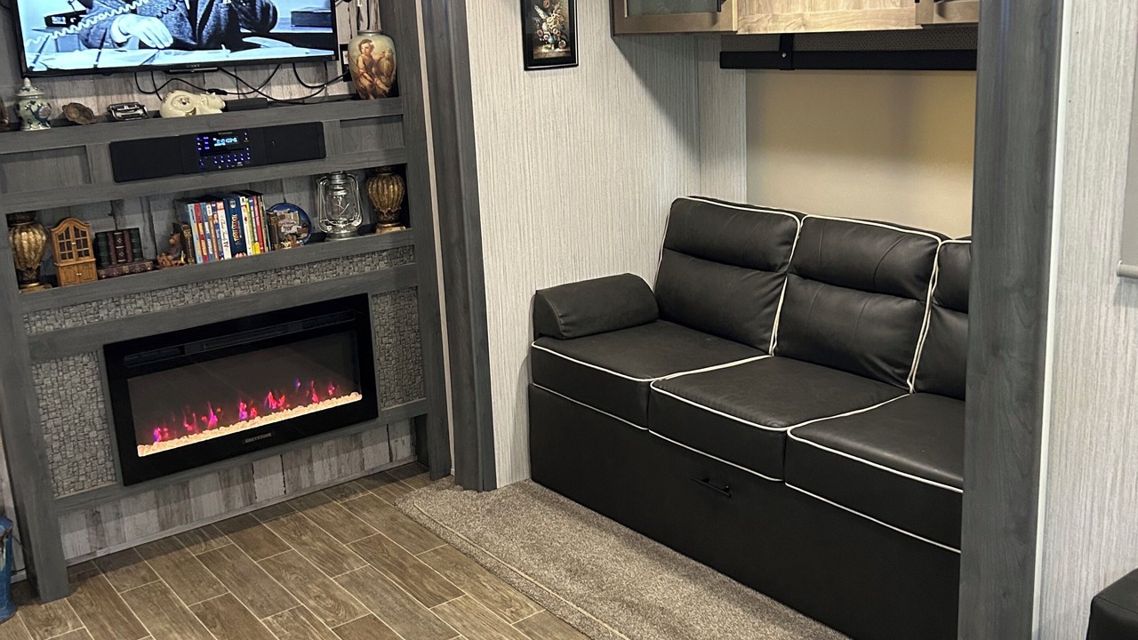 Photo of Livingroom in Skiatook