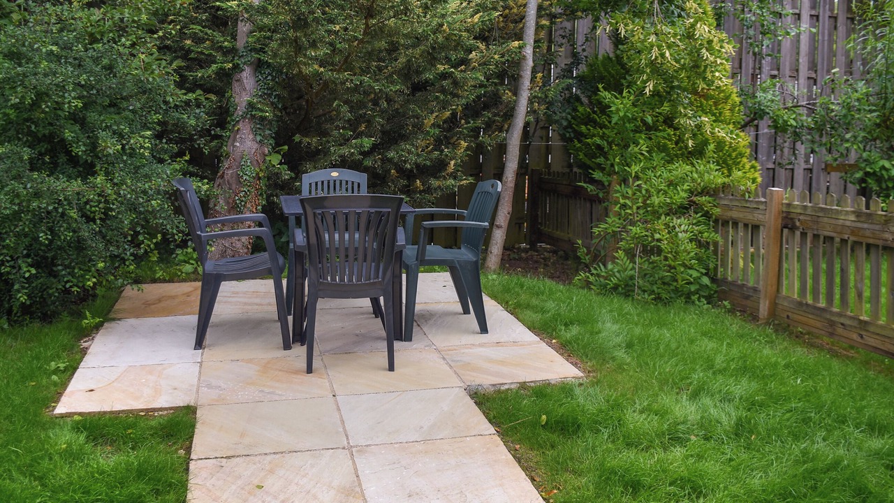 Photo of Others in Nassington