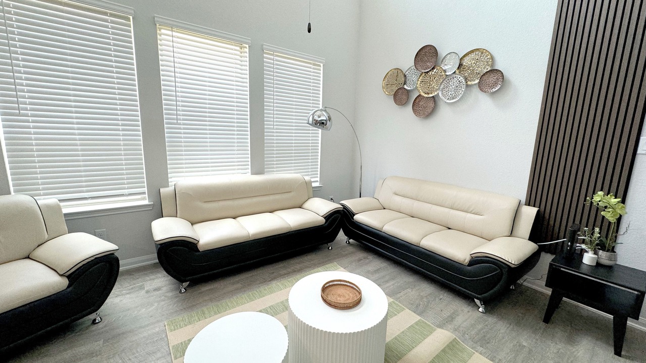 Photo of Bedroom in Conroe