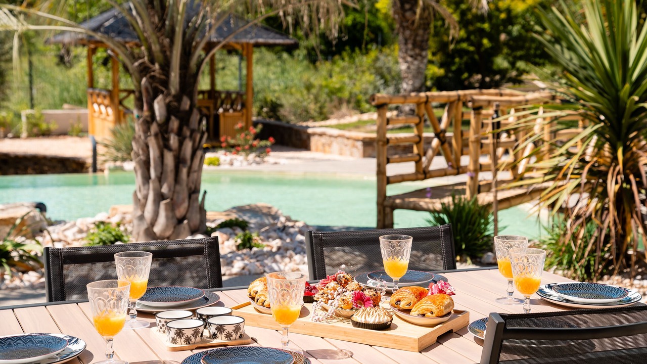 Photo of Outdoor in Margon