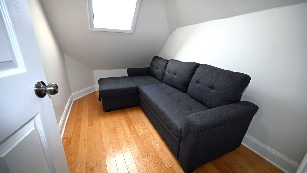 Photo of Livingroom in Wall