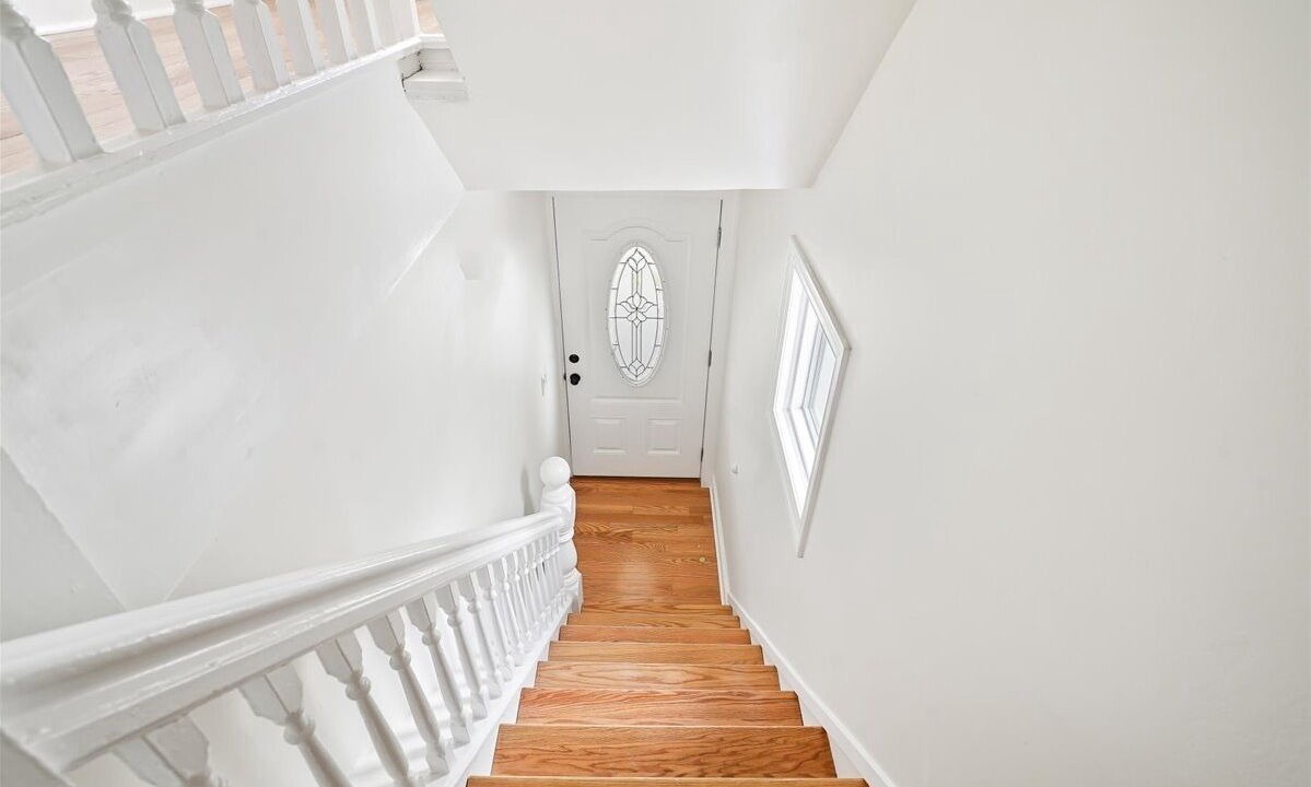 Photo of Others in Wall