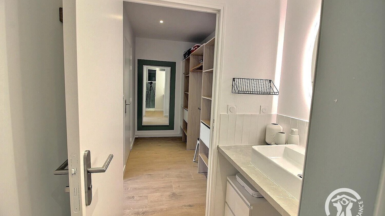 Photo of Bathroom in Binic