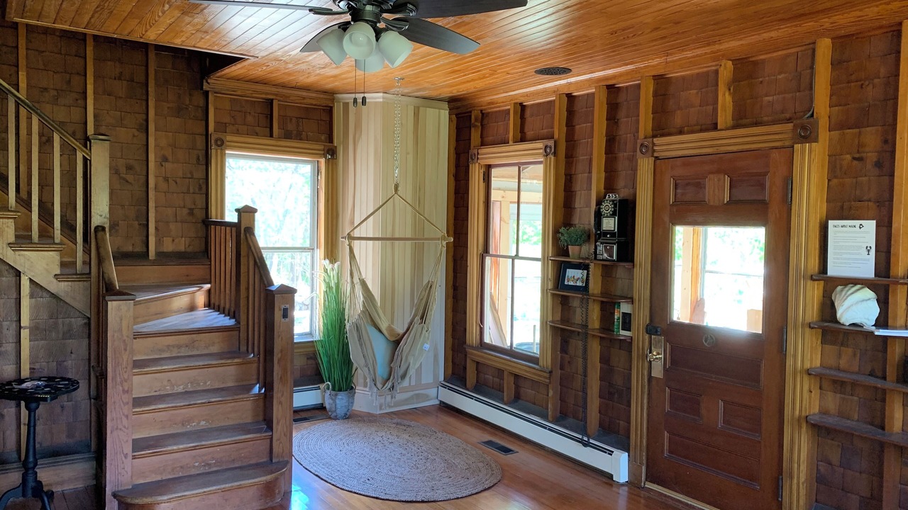 Photo of Others in Brooklin