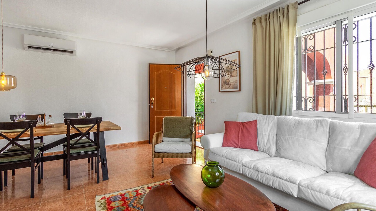 Photo of Bedroom in Los Montesinos