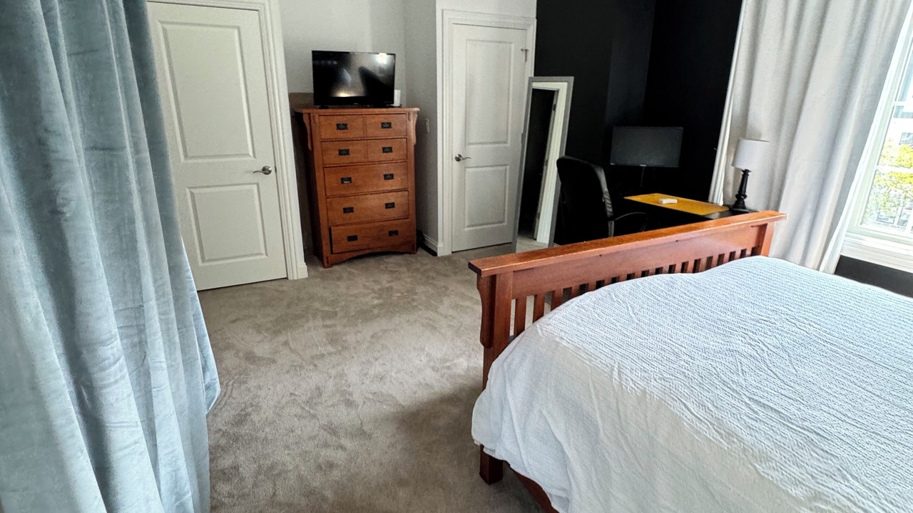 Photo of Bedroom in Irving Park