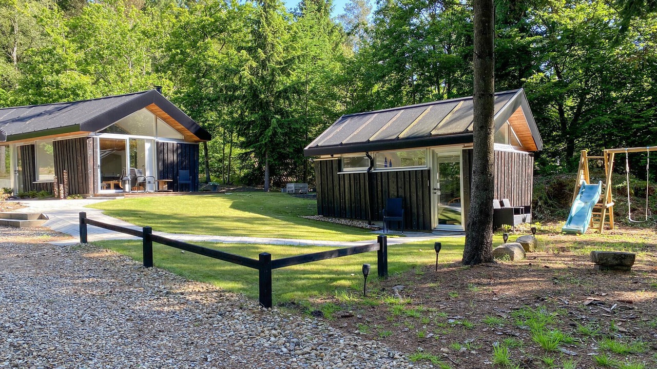 Photo of Others in Ans