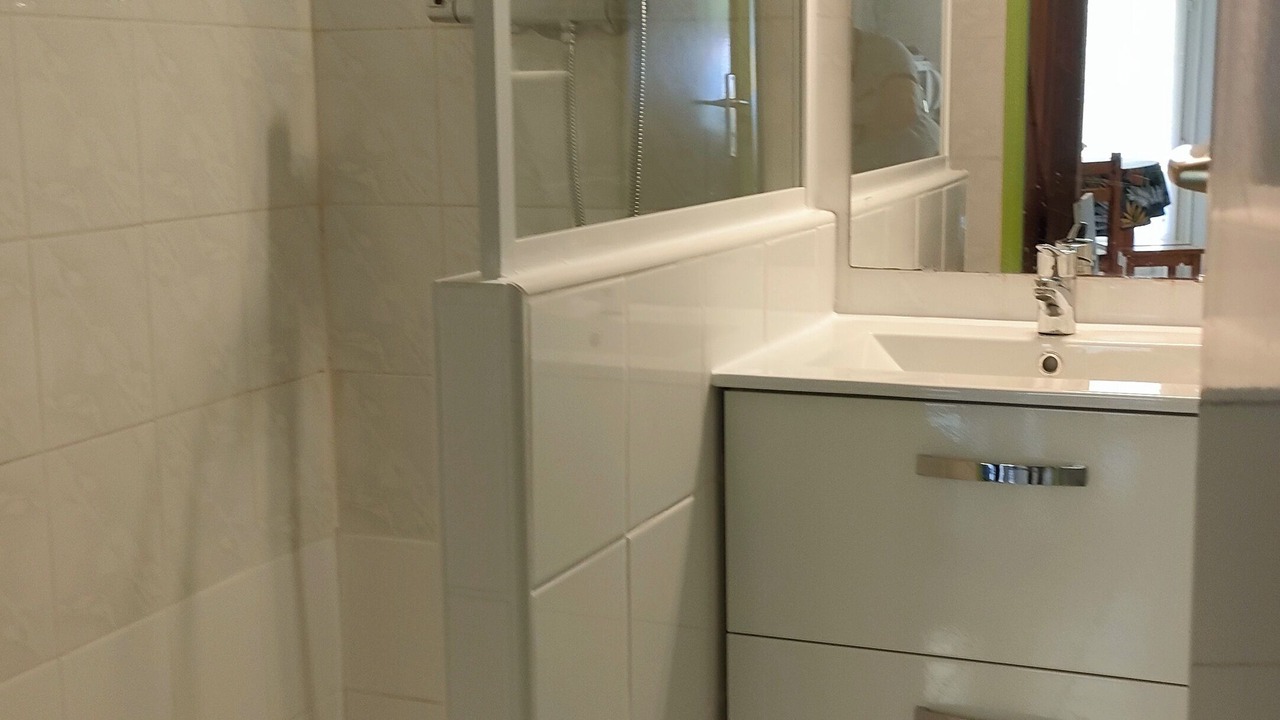 Photo of Bathroom in Vendres