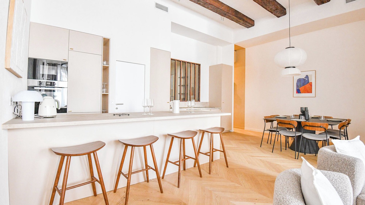 Photo of Others in Opera