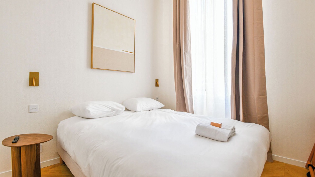 Photo of Bedroom in Opera