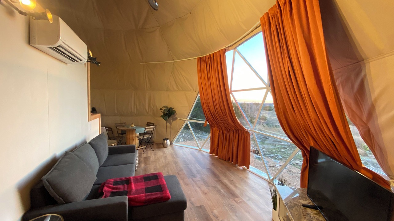 Photo of Livingroom in Oatmeal
