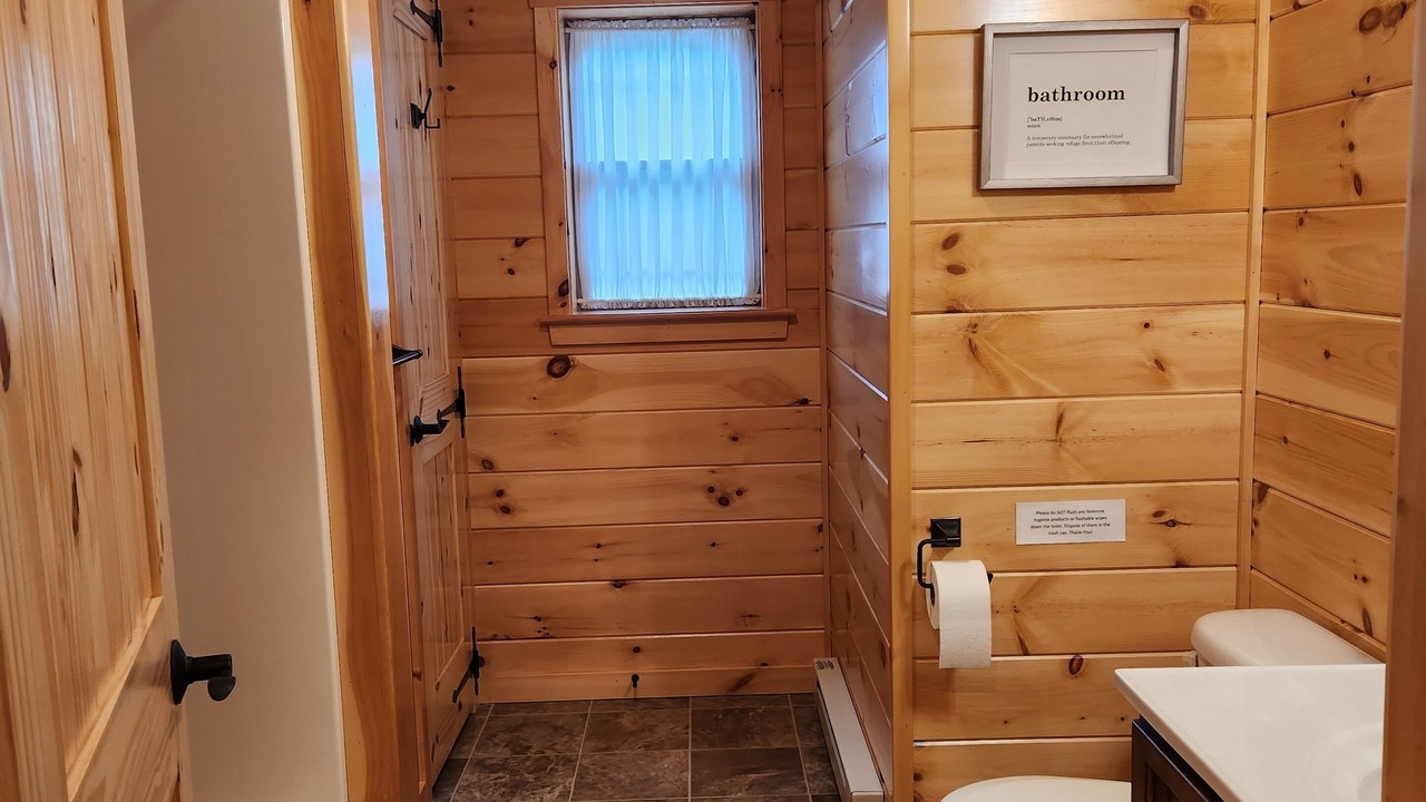 Photo of Bathroom in Manns Choice