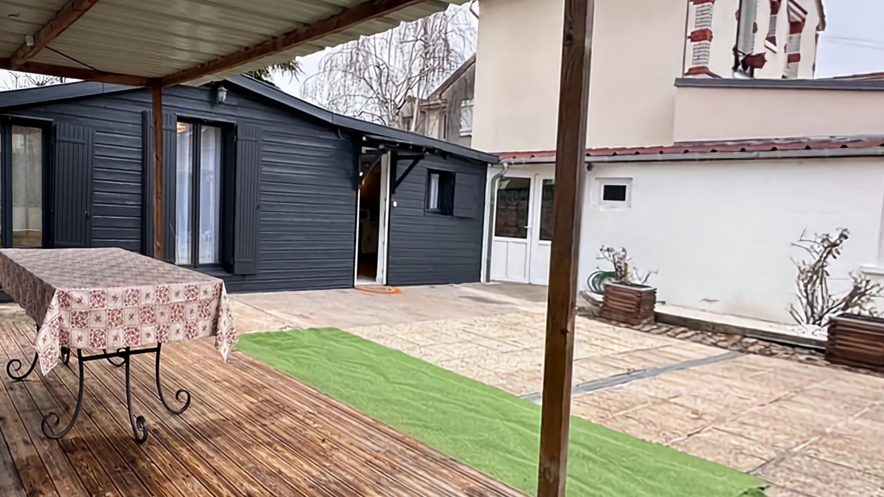 Photo of Outdoor in Houilles