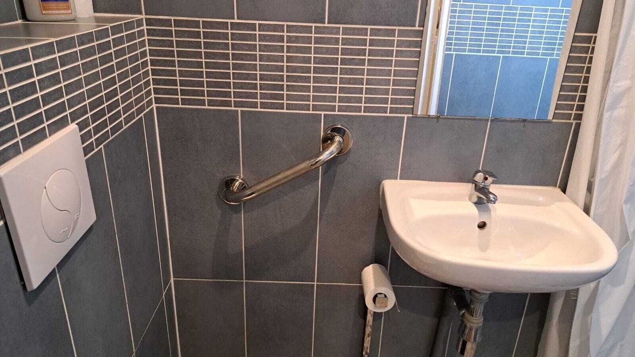 Photo of Bathroom in Houilles