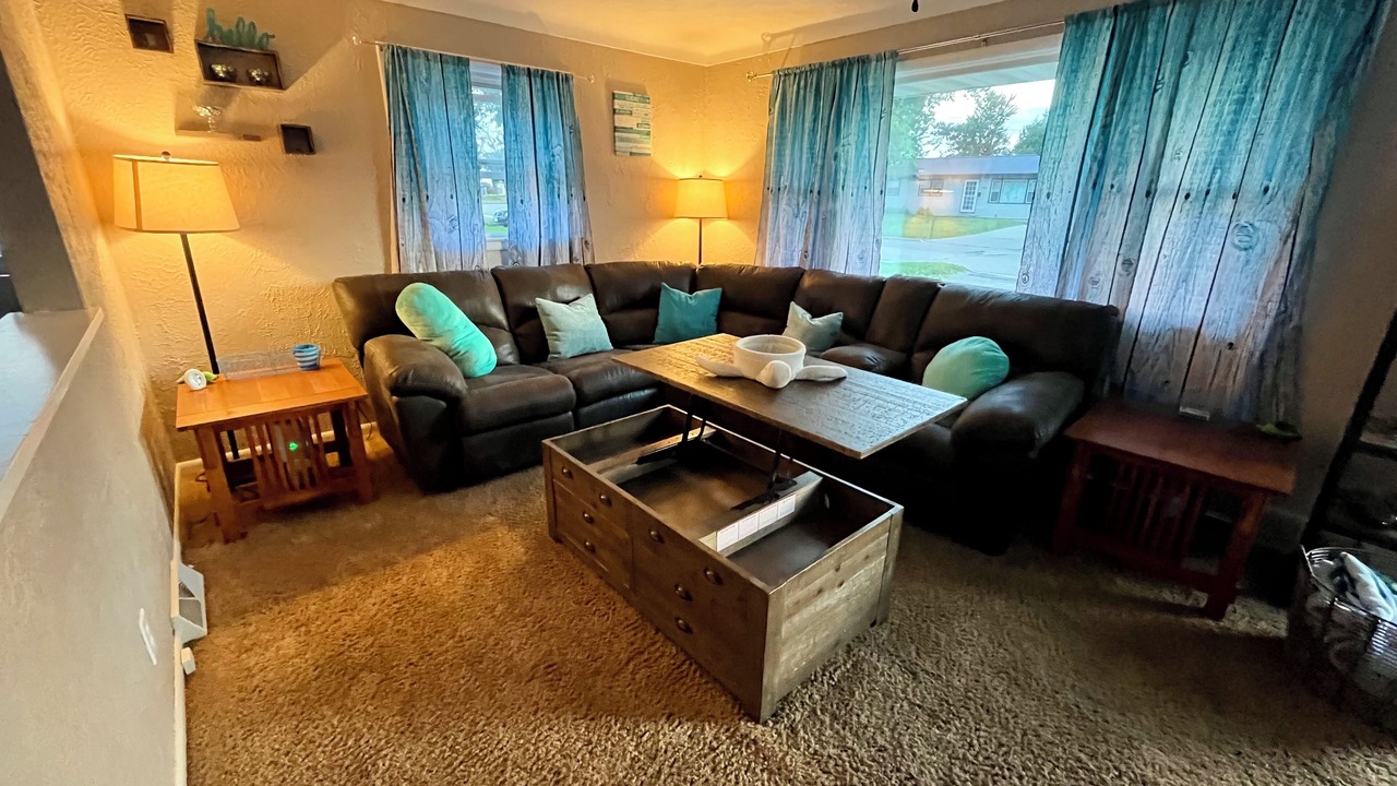 Photo of Livingroom in Hiawatha