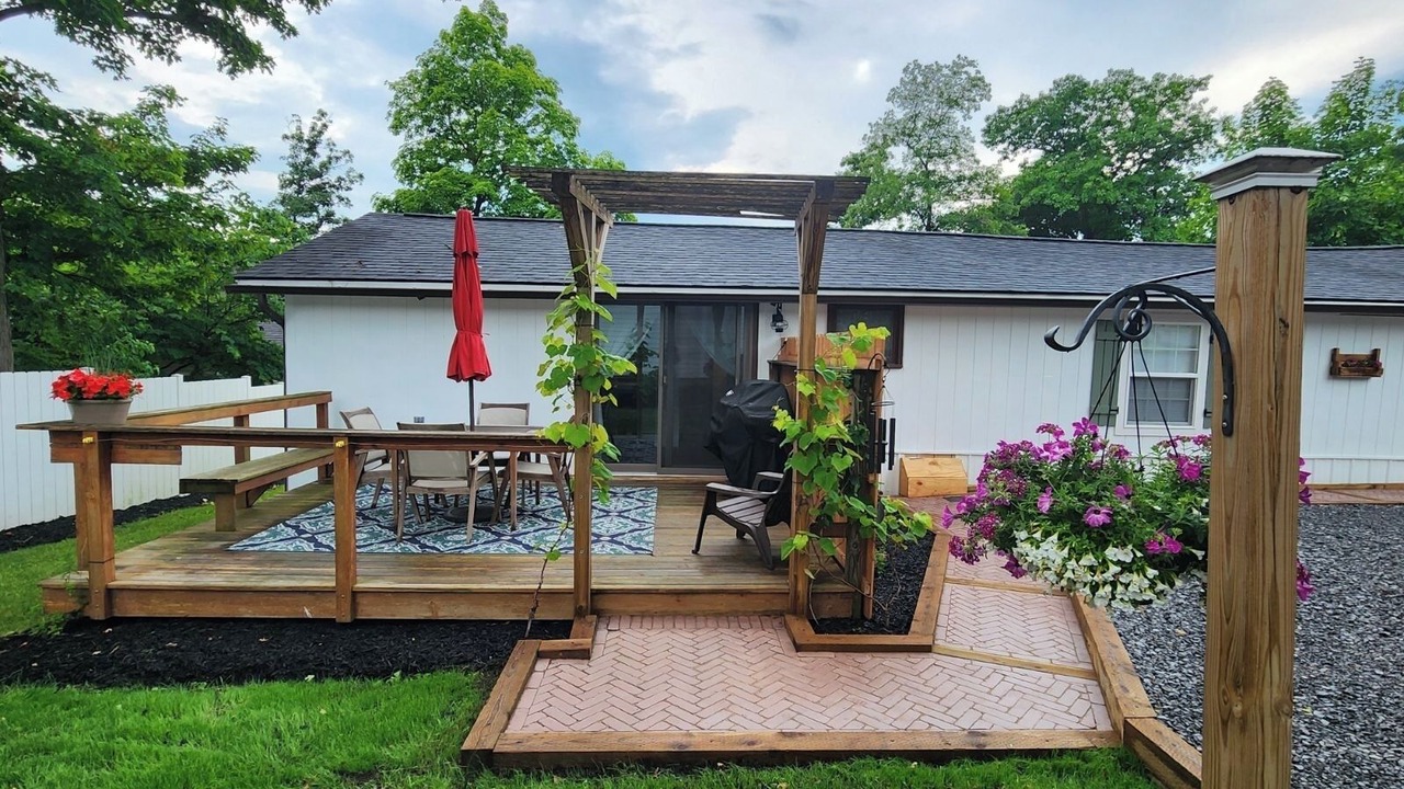 Photo of Outdoor in Canandaigua
