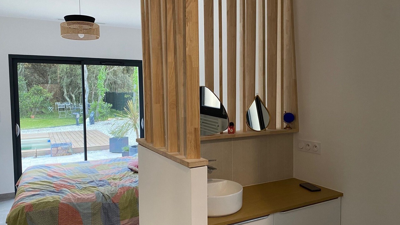 Photo of Bedroom in Villevieille