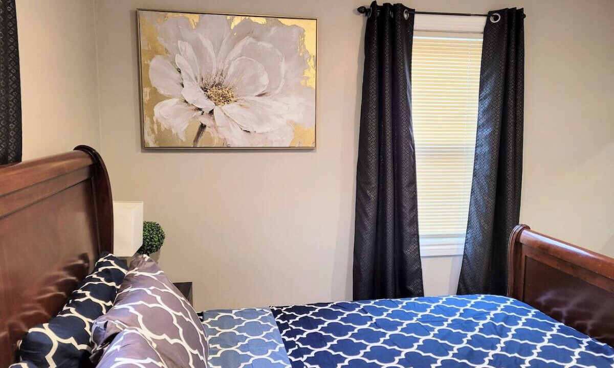 Photo of Bedroom in Cheektowaga