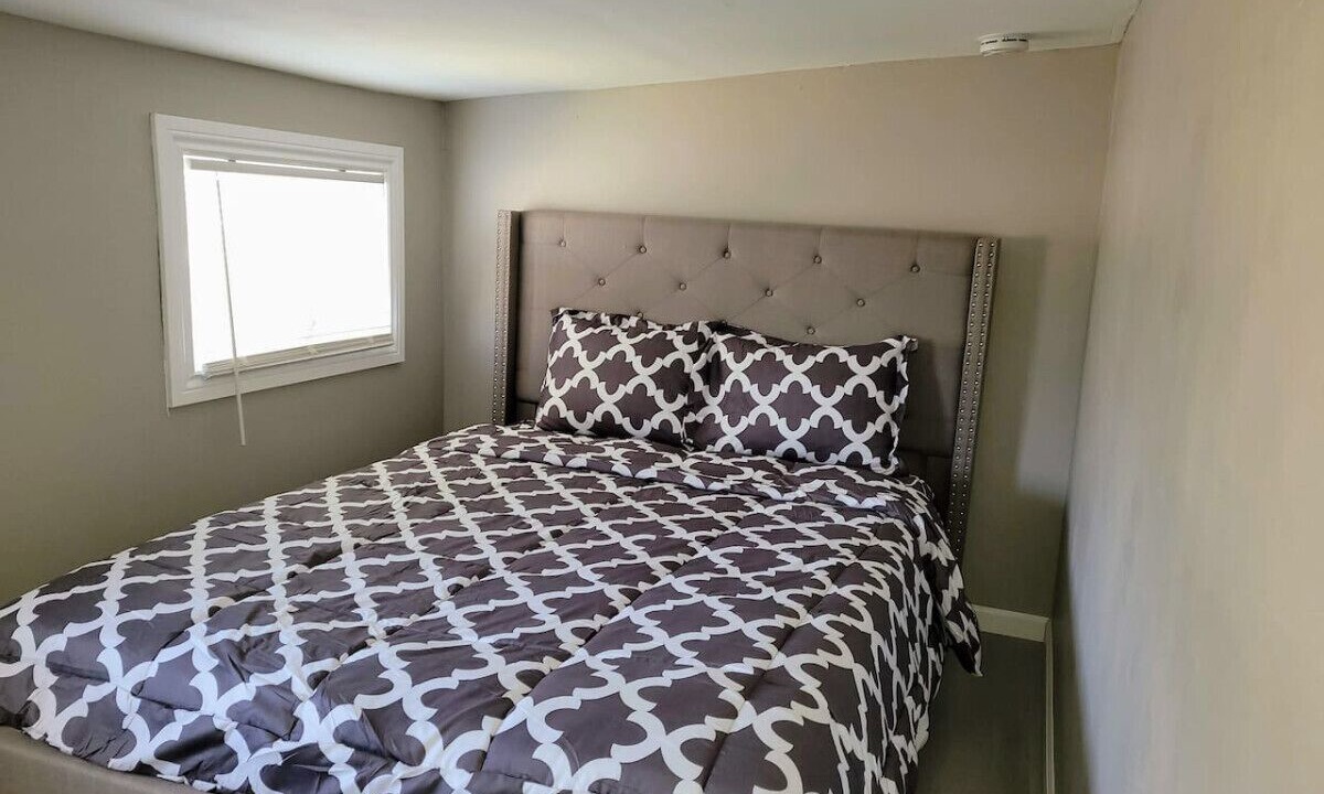 Photo of Bedroom in Cheektowaga