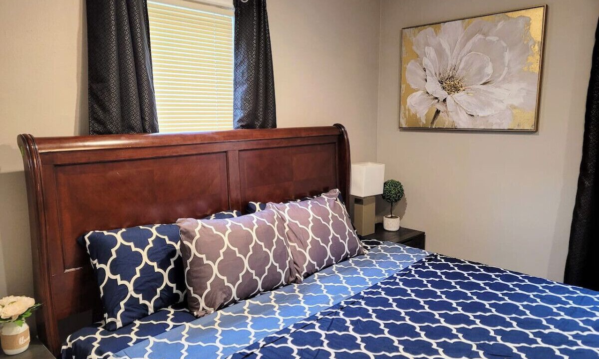 Photo of Bedroom in Cheektowaga