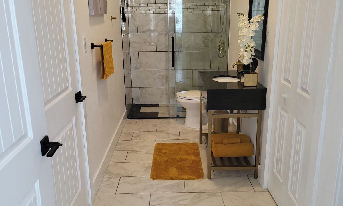 Photo of Bathroom in Langston