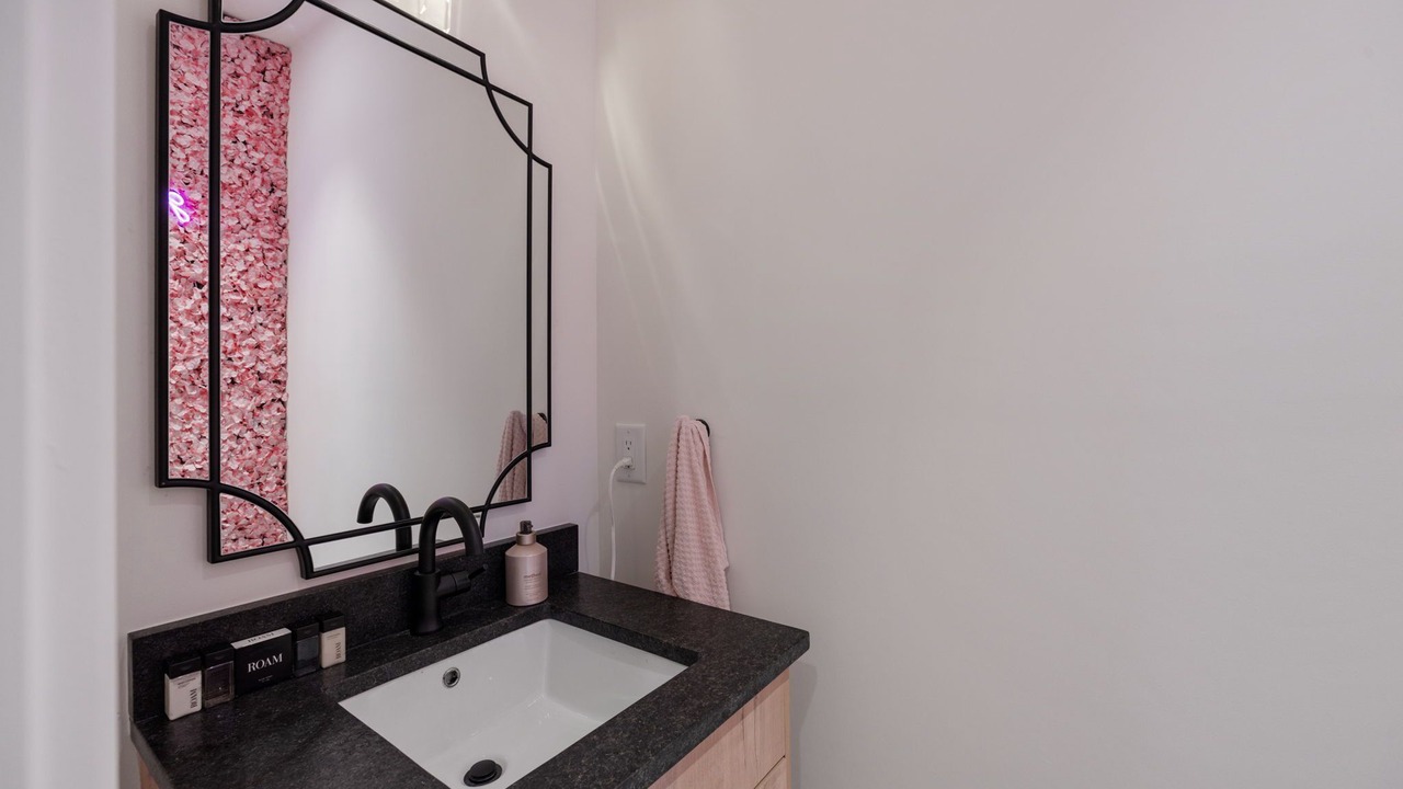 Photo of Bathroom in Katie Hill Neighborhood