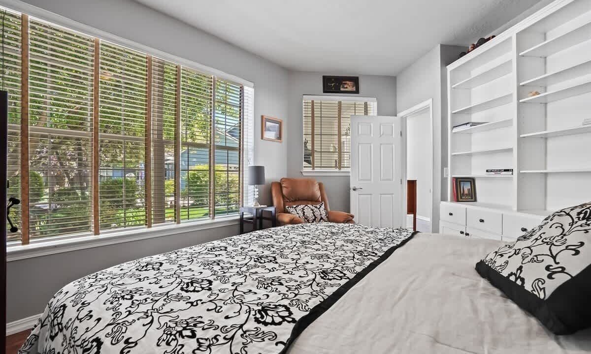 Photo of Others in Eagle