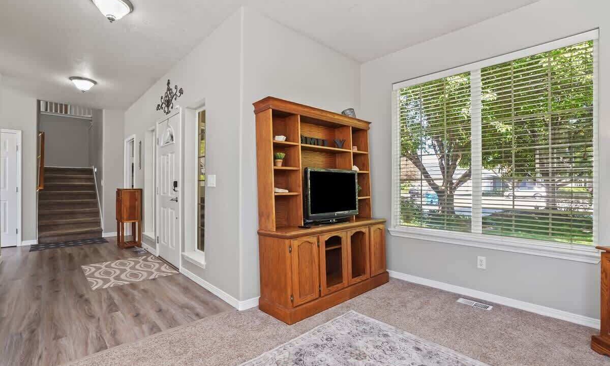 Photo of Bedroom in Eagle