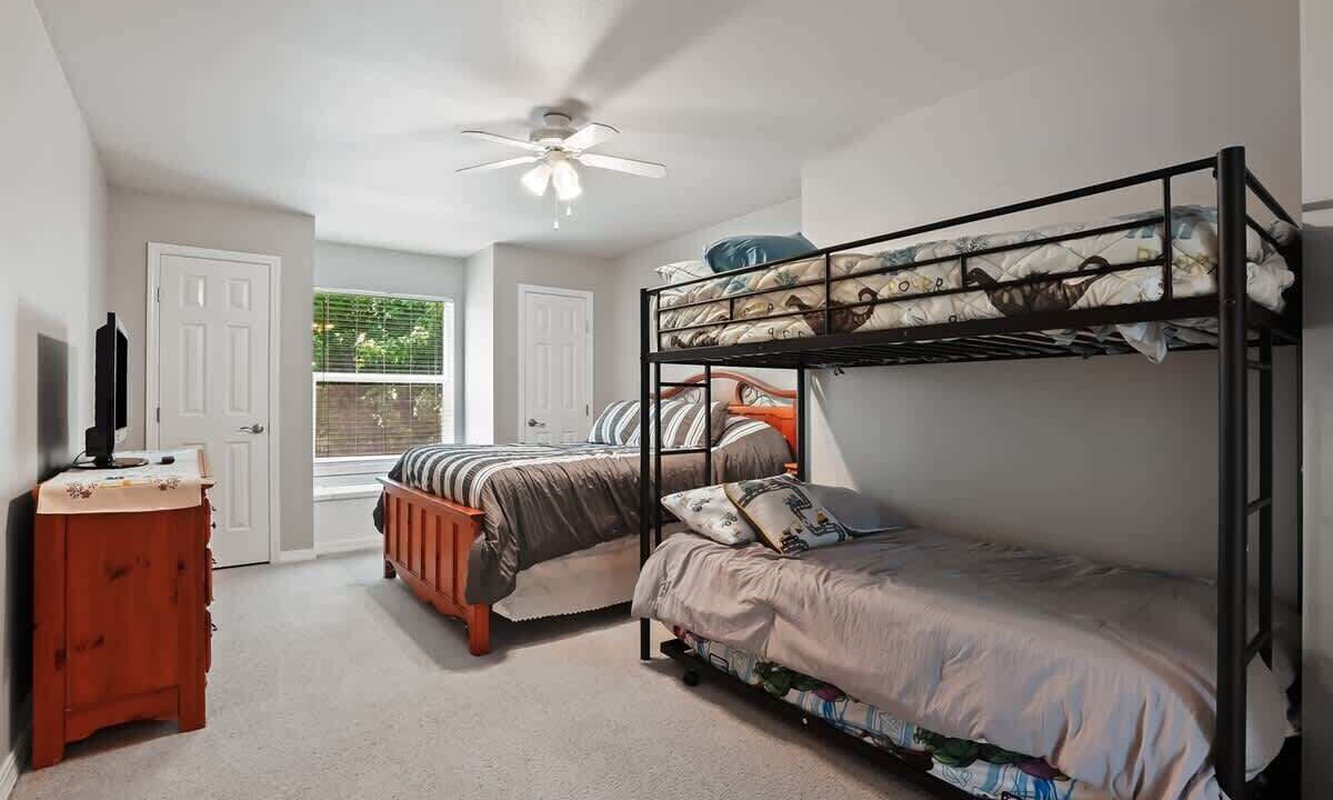 Photo of Others in Eagle