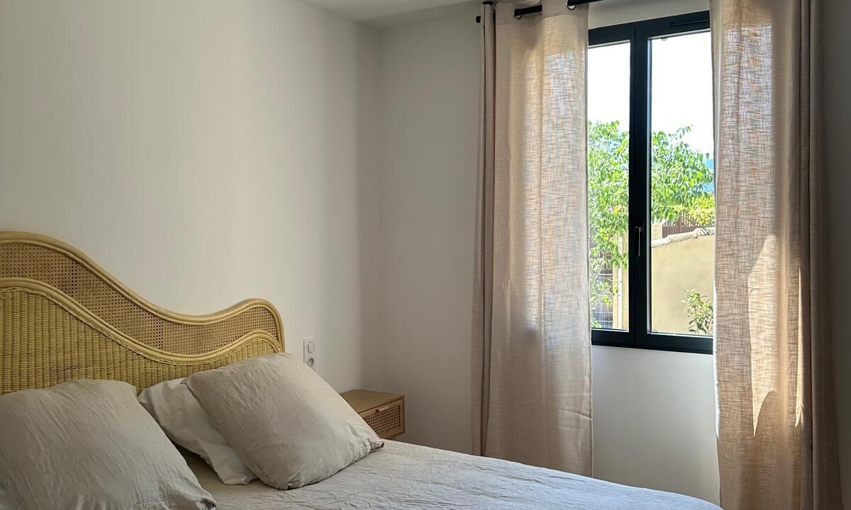 Photo of Bedroom in Coustellet