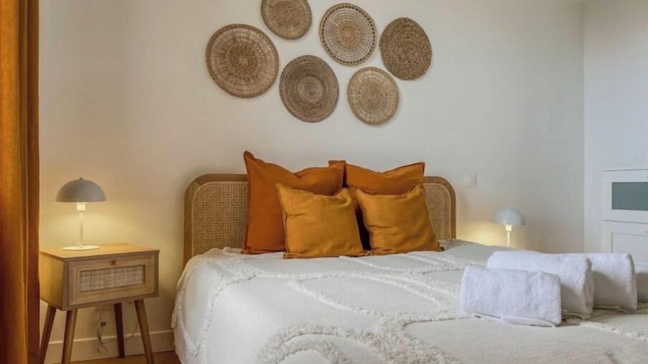 Photo of Bedroom in Libourne