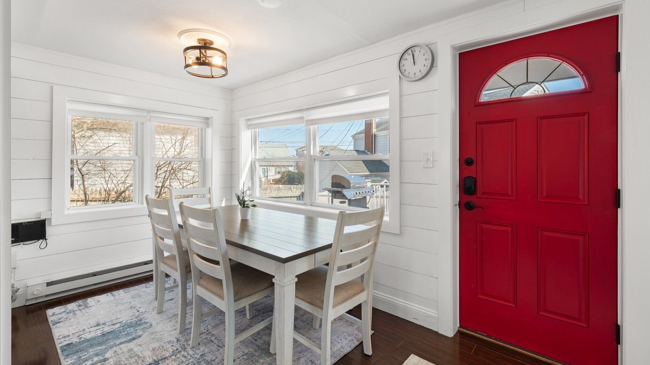 Photo of Others in Niantic