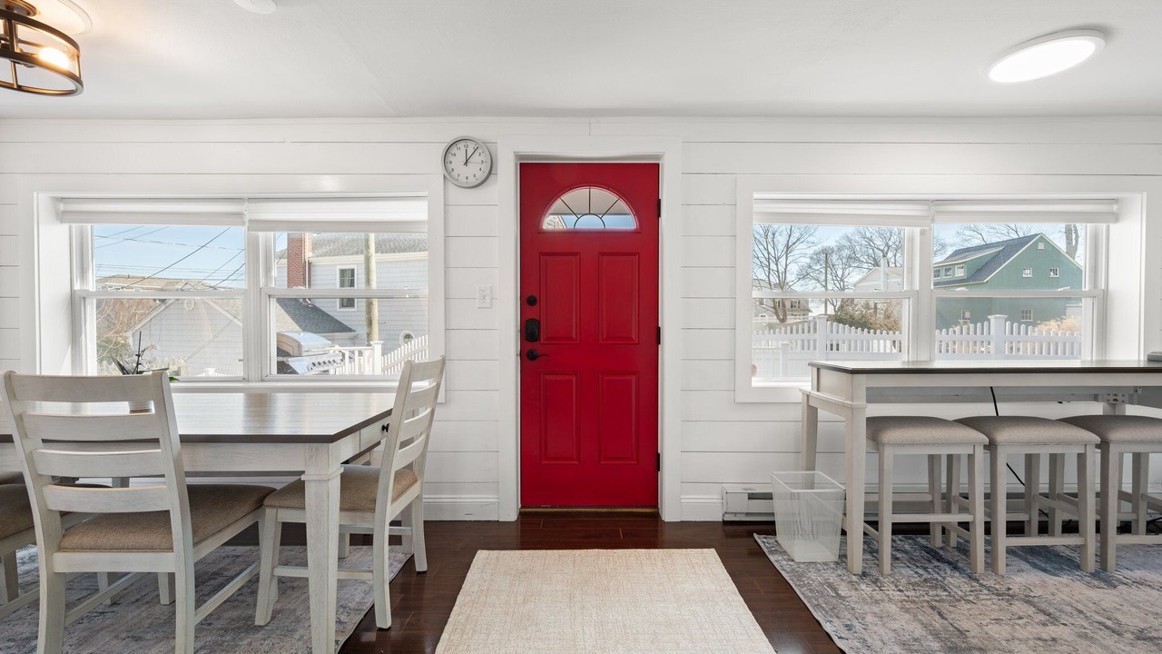 Photo of Others in Niantic