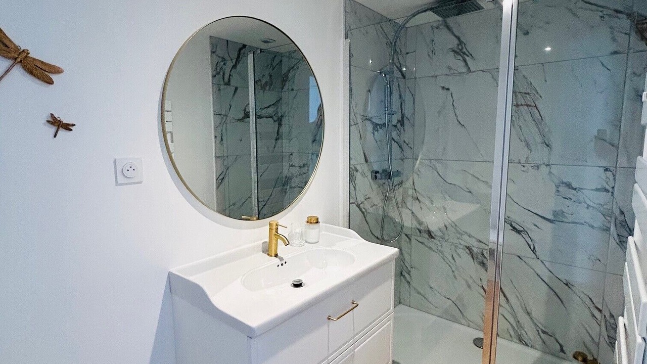 Photo of Bathroom in Loeuilly