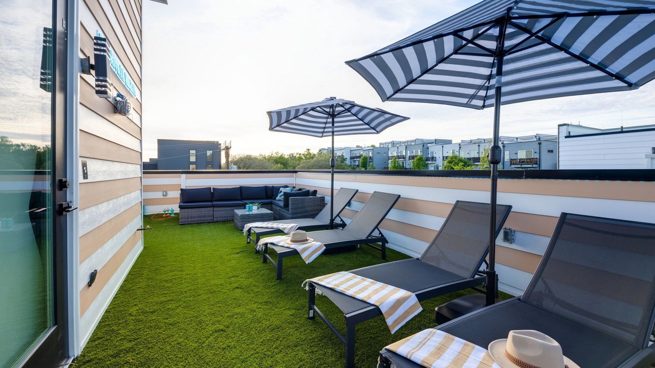Photo of Patio Balcony in Katie Hill Neighborhood