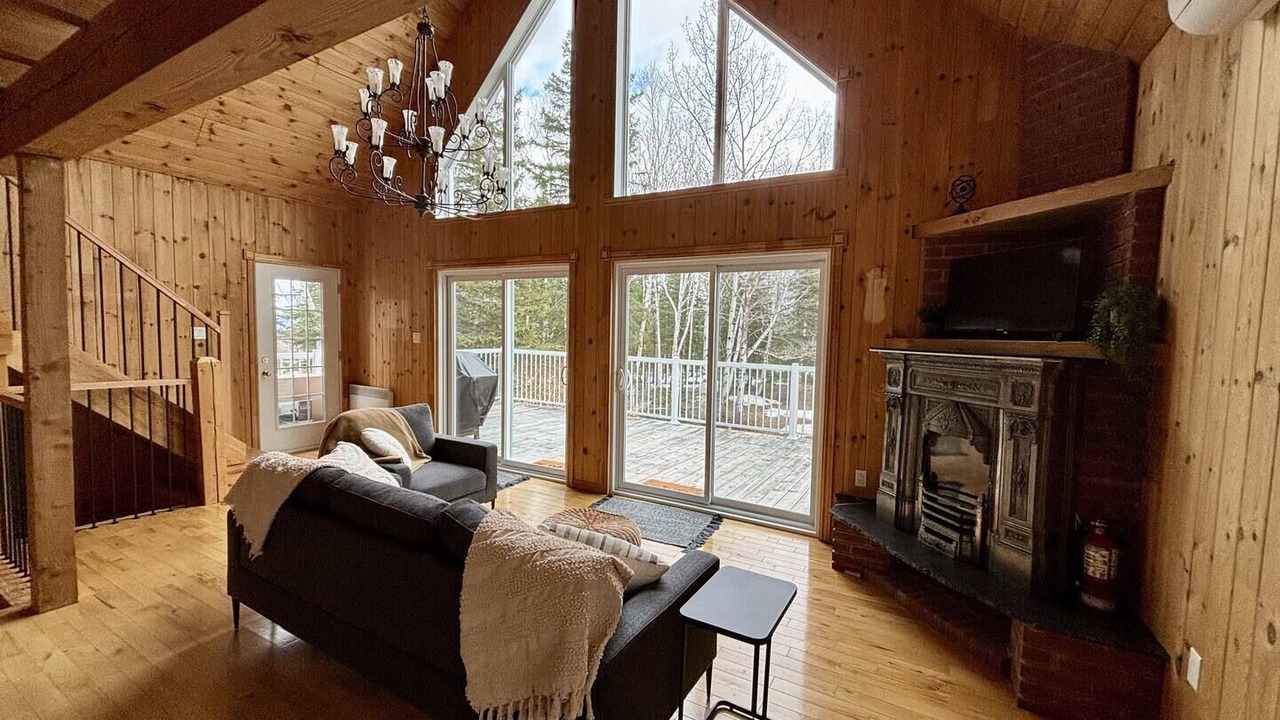 Photo of Livingroom in Baie-St-Paul