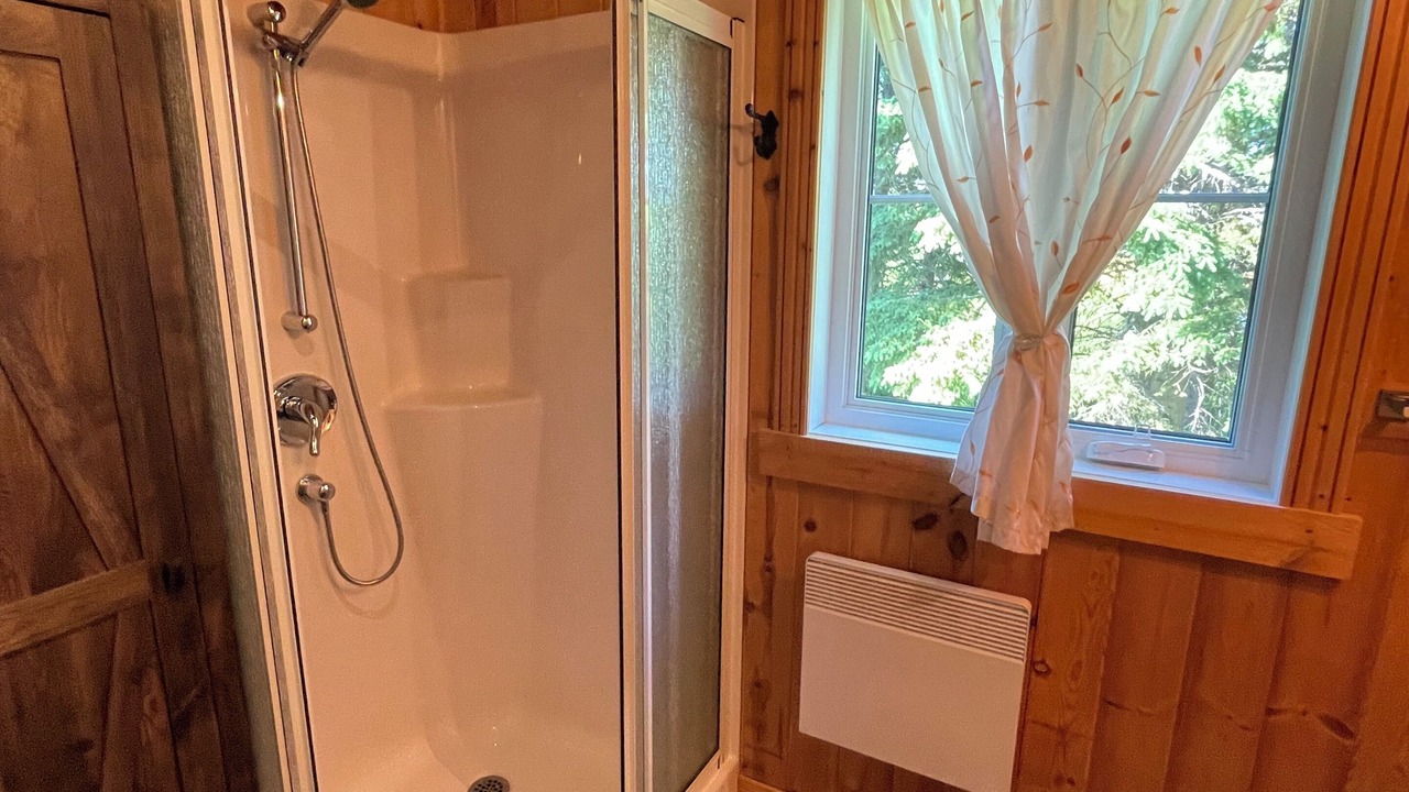 Photo of Bathroom in Baie-St-Paul