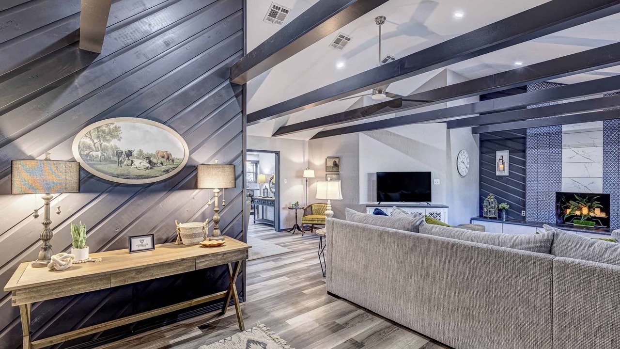 Photo of Livingroom in Lawton