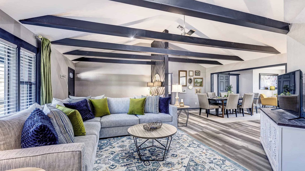 Photo of Livingroom in Lawton