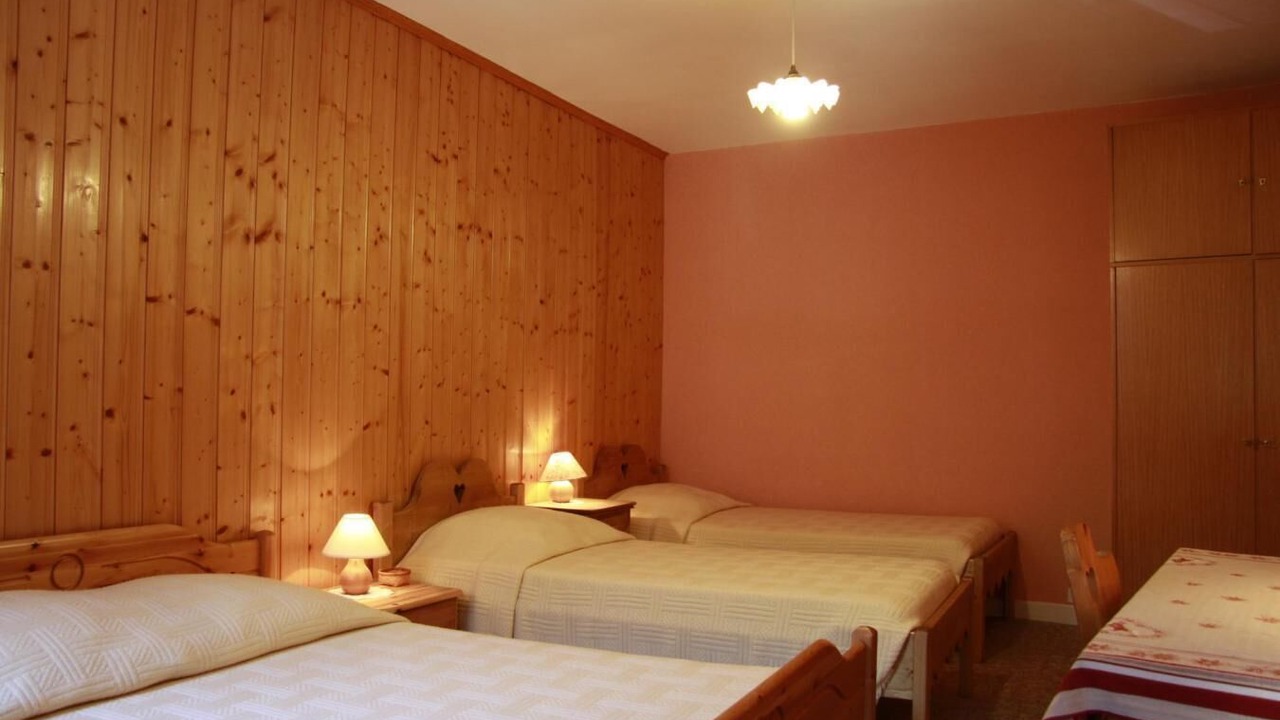 Photo of Bedroom in Areches