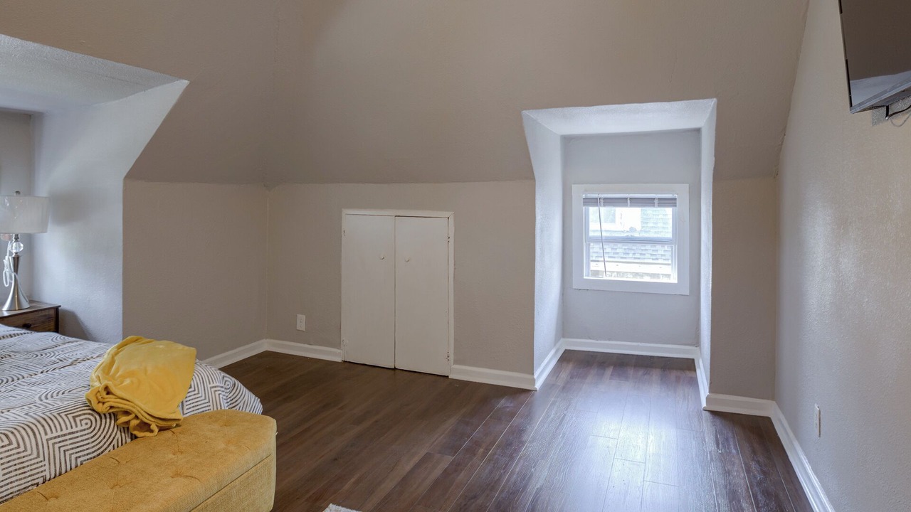 Photo of Bedroom in Hanover Place