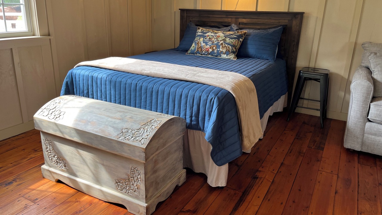 Photo of Bedroom in Brookline Station