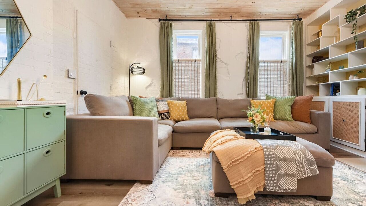 Photo of Bedroom in Lawrenceville