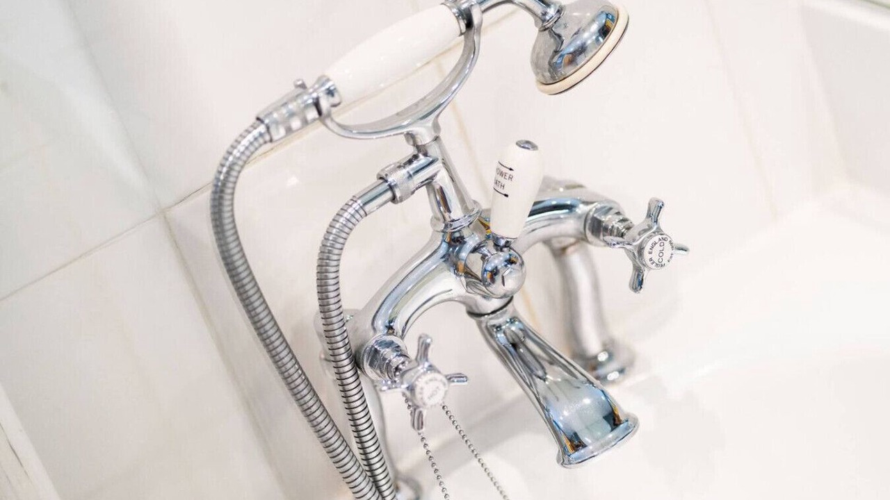 Photo of Bathroom in Glenisla