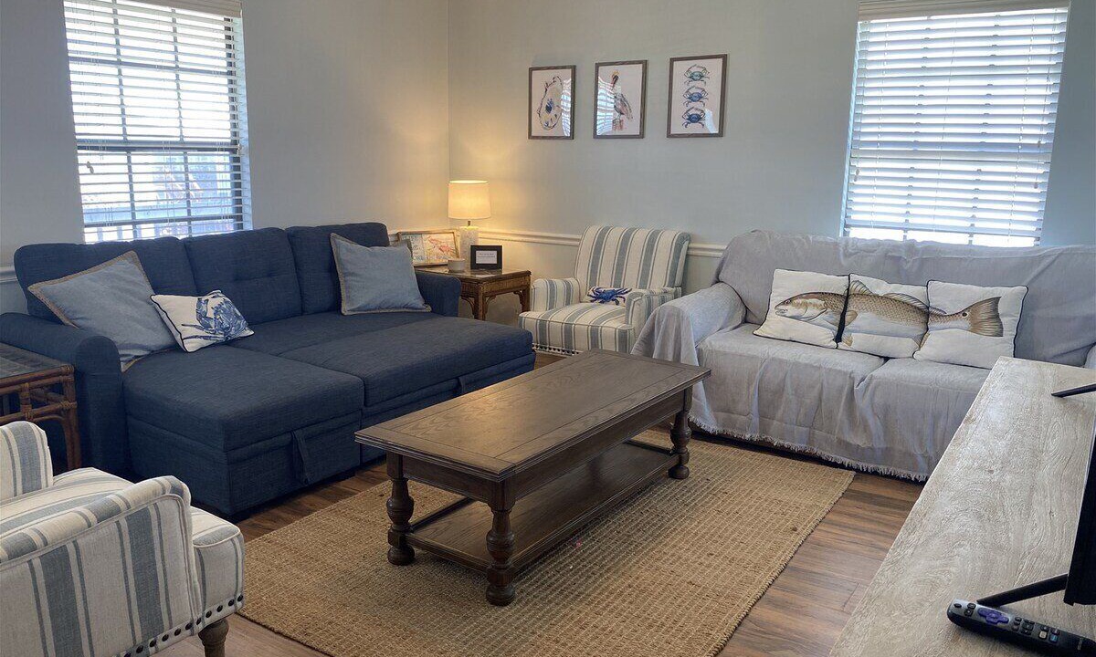 Photo of Livingroom in Grand Isle